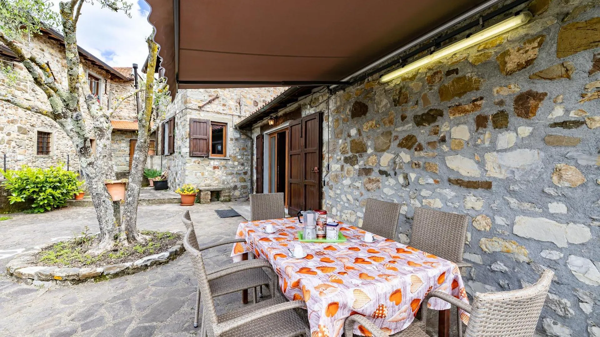 Casa Sant'Anna - In Garfagnana - Happy Rentals Minucciano Διαμέρισμα